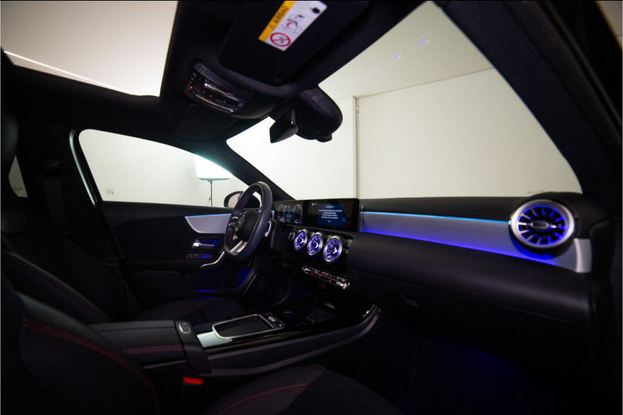 Mercedes-Benz A-Klasse 250 e Premium AMG Facelift 218PK | Pano | Sfeer | Keyless | Carplay | 12 MND Garantie