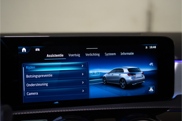 Mercedes-Benz A-Klasse 250 e Premium AMG Facelift 218PK | Pano | Sfeer | Keyless | Carplay | 12 MND Garantie