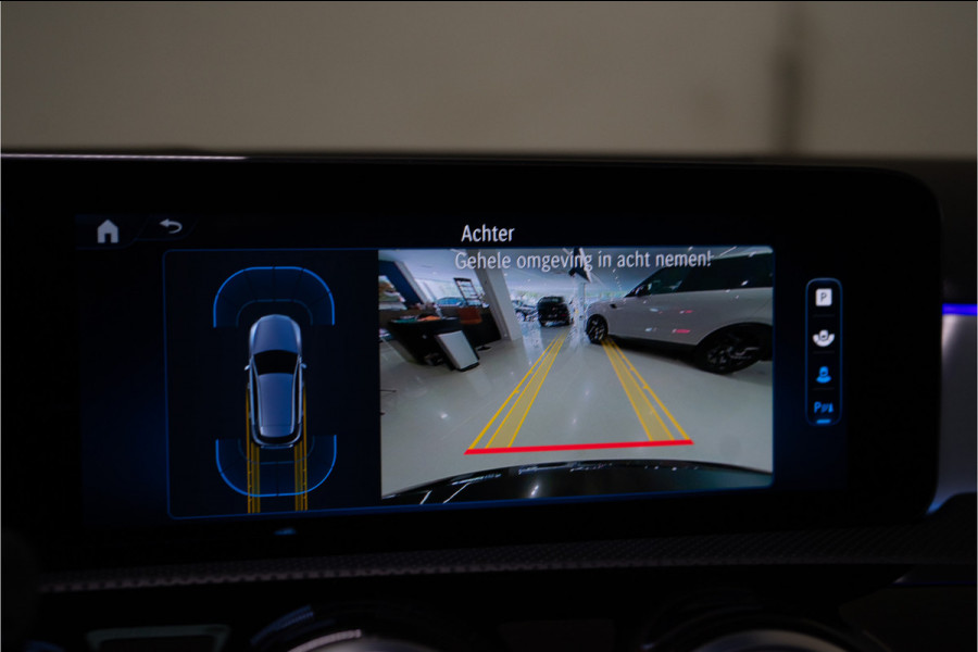 Mercedes-Benz A-Klasse 250 e Premium AMG Facelift 218PK | Pano | Sfeer | Keyless | Carplay | 12 MND Garantie