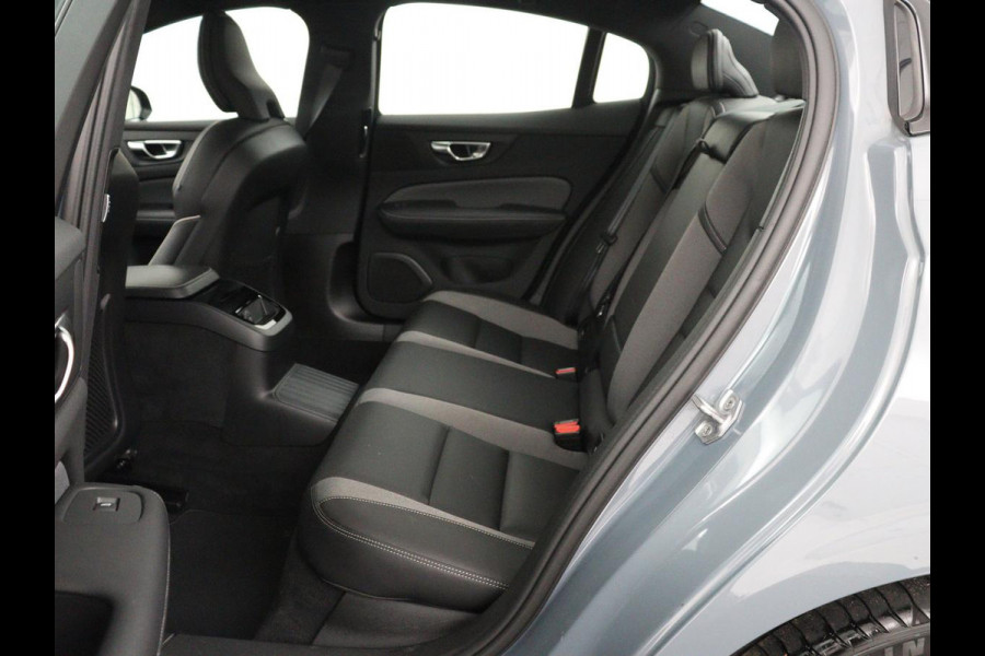 Volvo S60 2.0 Recharge T6 AWD Core | SOH 97,5% | Panoramadak | Stoel & Stuurverwarming | Pilot assist | Adaptive cruise | Navigatie | Bluetooth | Carplay | Climate control | Harman Kardon | DAB+