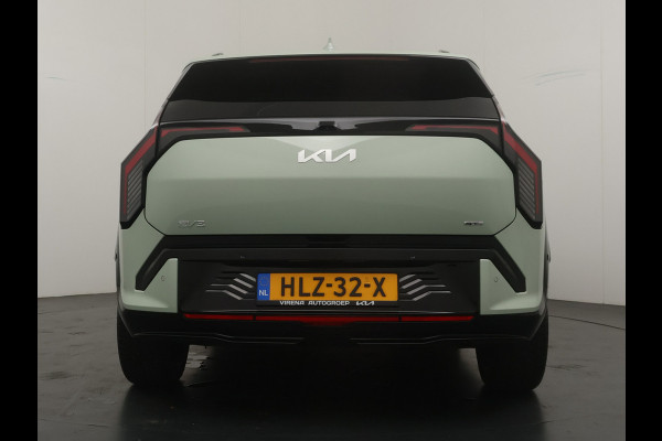 Kia EV3 GT-PlusLine 81.4 kWh - Draadloze Apple CarPlay / Android Auto - Stoel en stuurwiel verwarming - Panoramadak - Harman Kardon Audio - Dodehoek assistent - Fabrieksgarantie tot 05-2032