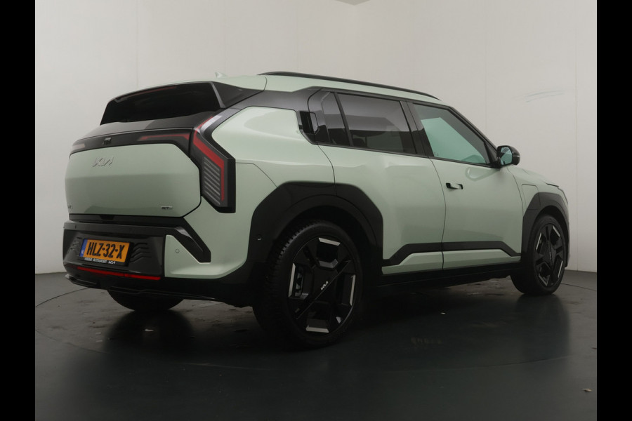 Kia EV3 GT-PlusLine 81.4 kWh - Draadloze Apple CarPlay / Android Auto - Stoel en stuurwiel verwarming - Panoramadak - Harman Kardon Audio - Dodehoek assistent - Fabrieksgarantie tot 05-2032