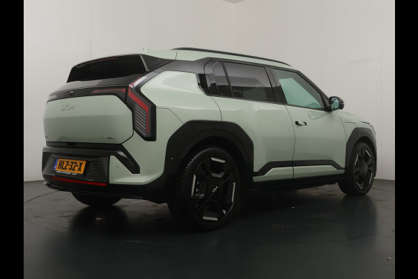 Kia EV3 GT-PlusLine 81.4 kWh - Draadloze Apple CarPlay / Android Auto - Stoel en stuurwiel verwarming - Panoramadak - Harman Kardon Audio - Dodehoek assistent - Fabrieksgarantie tot 05-2032