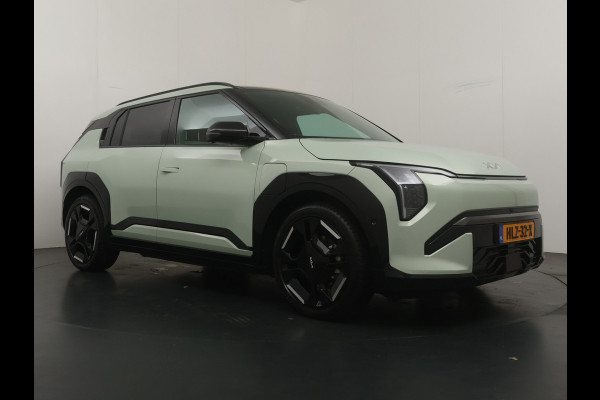 Kia EV3 GT-PlusLine 81.4 kWh - Draadloze Apple CarPlay / Android Auto - Stoel en stuurwiel verwarming - Panoramadak - Harman Kardon Audio - Dodehoek assistent - Fabrieksgarantie tot 05-2032