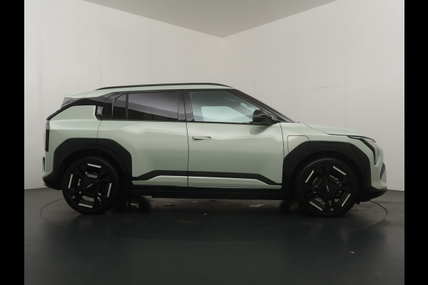 Kia EV3 GT-PlusLine 81.4 kWh - Draadloze Apple CarPlay / Android Auto - Stoel en stuurwiel verwarming - Panoramadak - Harman Kardon Audio - Dodehoek assistent - Fabrieksgarantie tot 05-2032