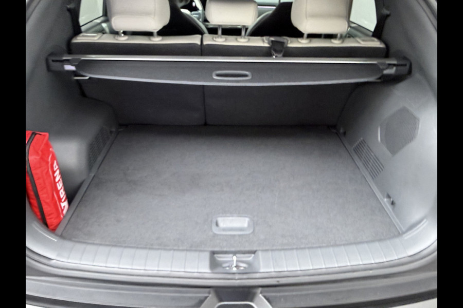 Kia EV3 GT-PlusLine 81.4 kWh - Draadloze Apple CarPlay / Android Auto - Stoel en stuurwiel verwarming - Panoramadak - Harman Kardon Audio - Dodehoek assistent - Fabrieksgarantie tot 05-2032
