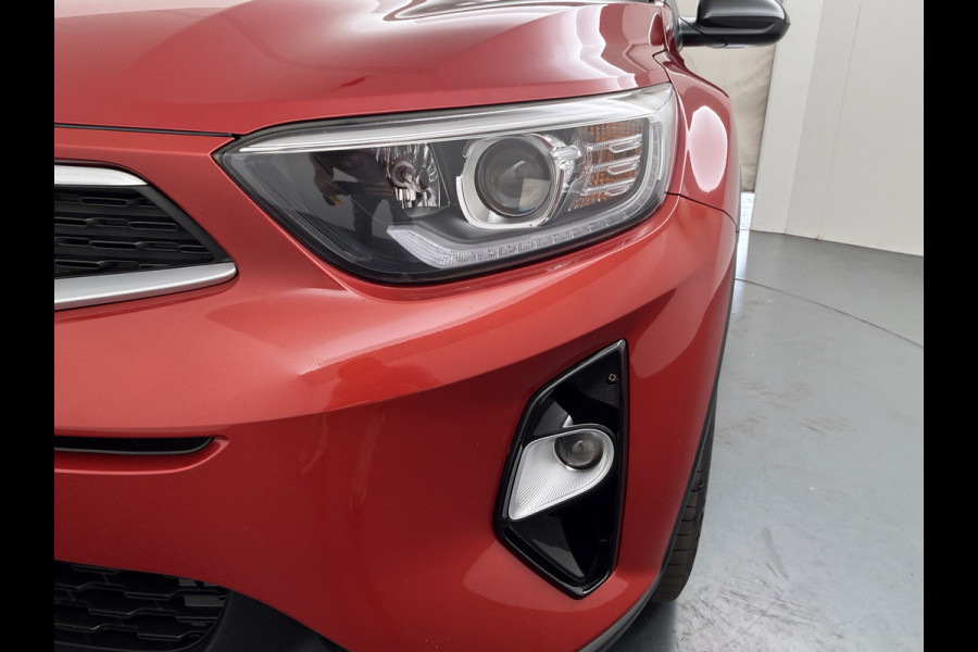 Kia Stonic 1.0 T-GDi DynamicLine - Navigatie - Airco - Cruise Control - Apple CarPlay/Android Auto - Camera - Fabrieksgarantie tot 02-2027