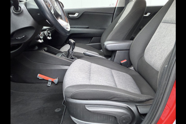 Kia Stonic 1.0 T-GDi DynamicLine - Navigatie - Airco - Cruise Control - Apple CarPlay/Android Auto - Camera - Fabrieksgarantie tot 02-2027