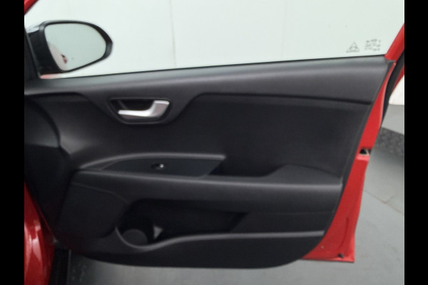 Kia Stonic 1.0 T-GDi DynamicLine - Navigatie - Airco - Cruise Control - Apple CarPlay/Android Auto - Camera - Fabrieksgarantie tot 02-2027