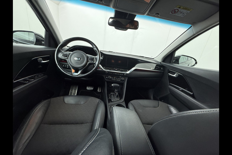 Kia Niro 1.6 GDi Hybrid DynamicPlusLine - Stoel / Stuurwielverwarming - Climate Control - ACC  - Achteruitrijcamera - - Fabrieksgarantie tot 02-2028