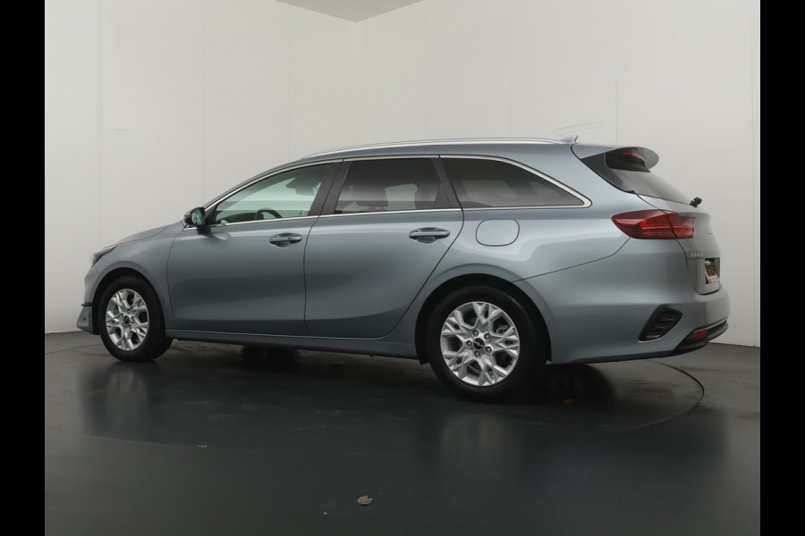 Kia Ceed Sportswagon 1.5 T-GDi DynamicPlusLine - Lichtmetalen Velgen - LED - Cruise Control - Stoel/Stuurverwarming - Dodehoek Detectie - Fabrieksgarantie Tot 2031