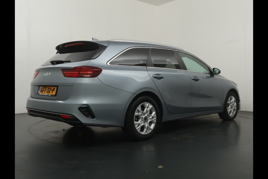 Kia Ceed Sportswagon 1.5 T-GDi DynamicPlusLine - Lichtmetalen Velgen - LED - Cruise Control - Stoel/Stuurverwarming - Dodehoek Detectie - Fabrieksgarantie Tot 2031
