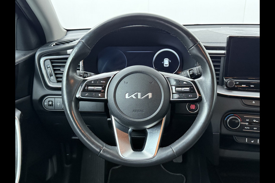 Kia Ceed Sportswagon 1.5 T-GDi DynamicPlusLine - Lichtmetalen Velgen - LED - Cruise Control - Stoel/Stuurverwarming - Dodehoek Detectie - Fabrieksgarantie Tot 2031