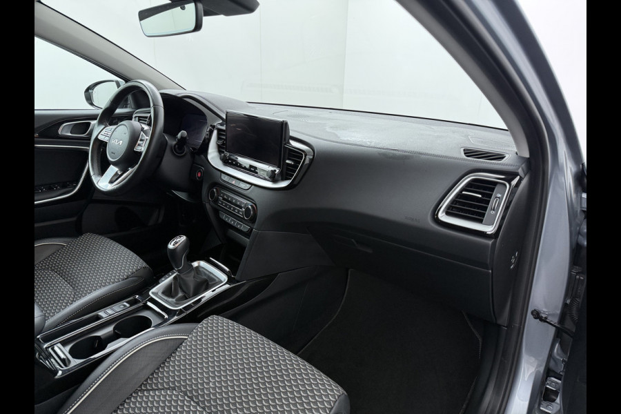 Kia Ceed Sportswagon 1.5 T-GDi DynamicPlusLine - Lichtmetalen Velgen - LED - Cruise Control - Stoel/Stuurverwarming - Dodehoek Detectie - Fabrieksgarantie Tot 2031