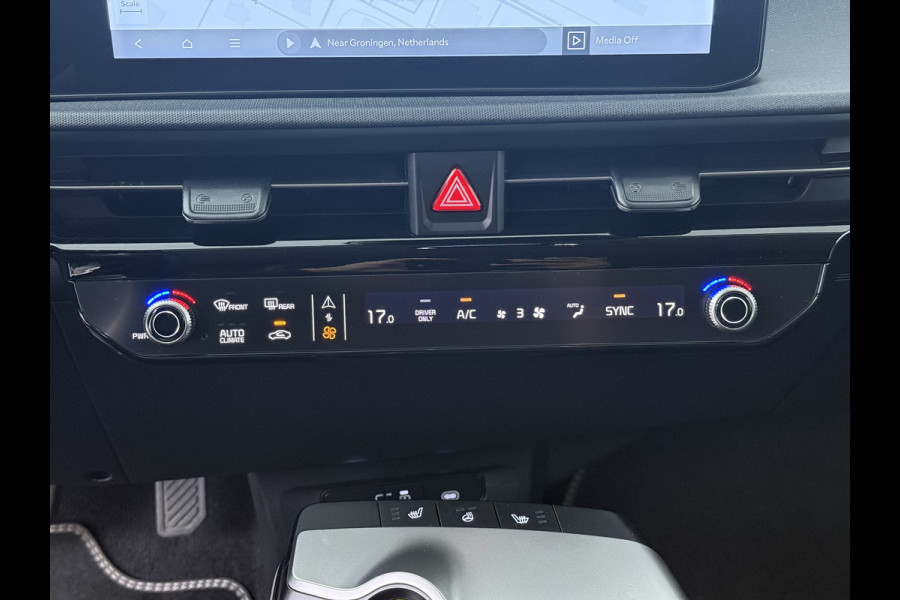 Kia Ev6 Air 84 kWh - Stoel-/stuurverwarming - Cruise Control Adaptief - Climate Control - CarPlay - Fabrieksgarantie tot 05-2033