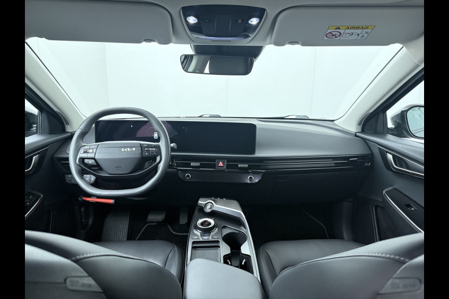 Kia Ev6 Air 84 kWh - Stoel-/stuurverwarming - Cruise Control Adaptief - Climate Control - CarPlay - Fabrieksgarantie tot 05-2033