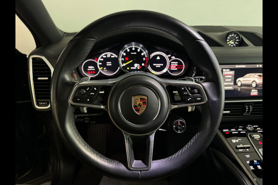 Porsche Cayenne Coupé 3.0 E-Hybrid Pano|Massage|Softclose|Trekhaak|360