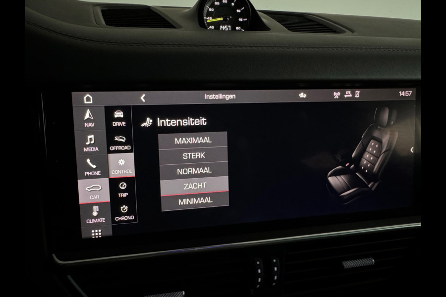 Porsche Cayenne Coupé 3.0 E-Hybrid Pano|Massage|Softclose|Trekhaak|360