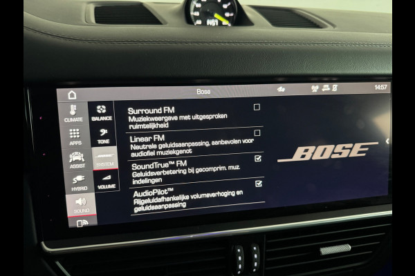 Porsche Cayenne Coupé 3.0 E-Hybrid Pano|Massage|Softclose|Trekhaak|360