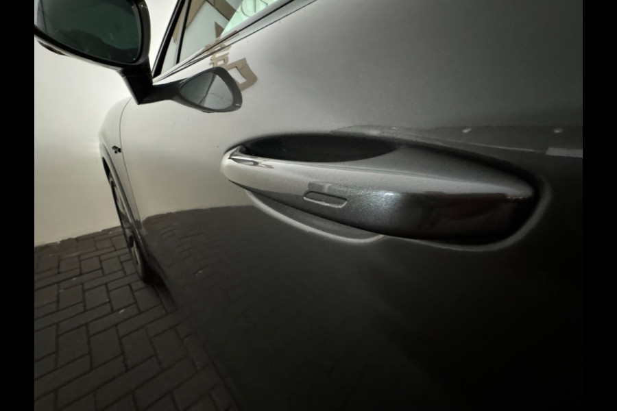 Porsche Cayenne Coupé 3.0 E-Hybrid Pano|Massage|Softclose|Trekhaak|360
