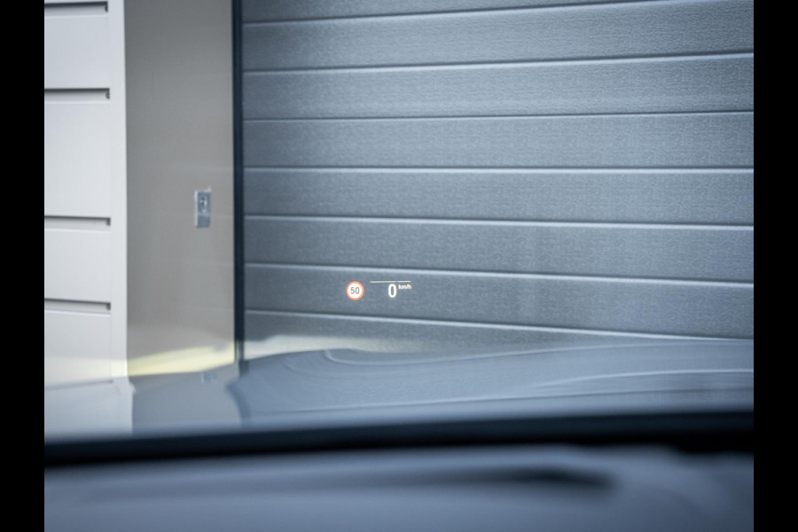 BMW 7 Serie 745Le High Executive - M-Sport l Bernina l Rear Ent. l Massage l Pano l Laser