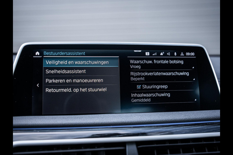 BMW 7 Serie 745Le High Executive - M-Sport l Bernina l Rear Ent. l Massage l Pano l Laser
