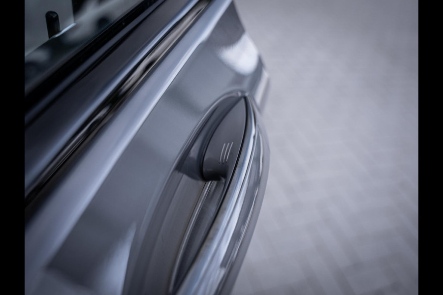 BMW 7 Serie 745Le High Executive - M-Sport l Bernina l Rear Ent. l Massage l Pano l Laser