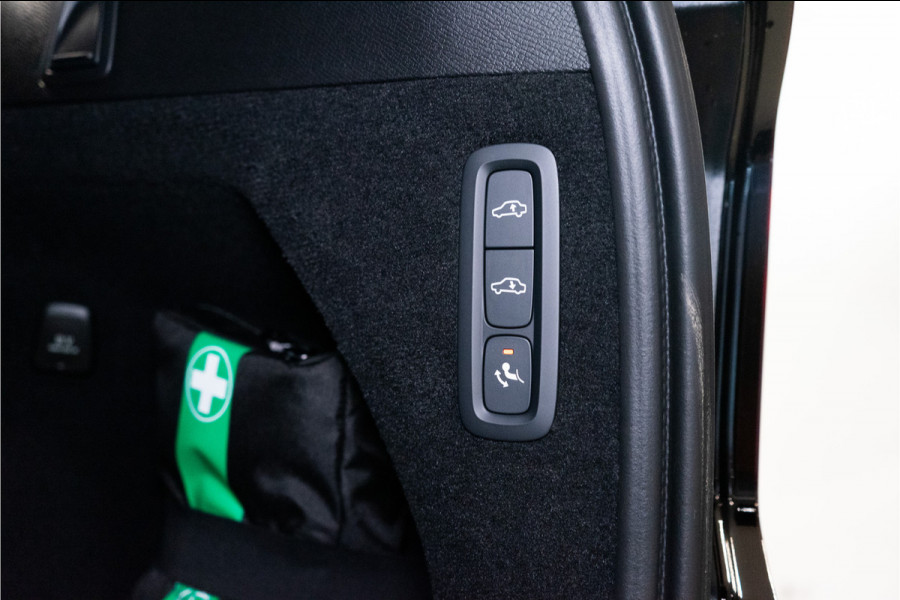Volvo XC90 2.0 T8 Plug-in hybrid AWD Ultra Dark Long Range 406PK GLOEDNIEUW | 7 Pers. | Bowers | Pano | Trekhaak | VOL! 3 jaar Fabrieksgara