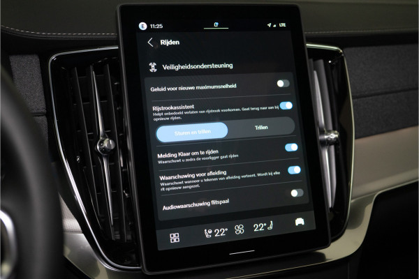 Volvo XC90 2.0 T8 Plug-in hybrid AWD Ultra Dark Long Range 406PK GLOEDNIEUW | 7 Pers. | Bowers | Pano | Trekhaak | VOL! 3 jaar Fabrieksgara