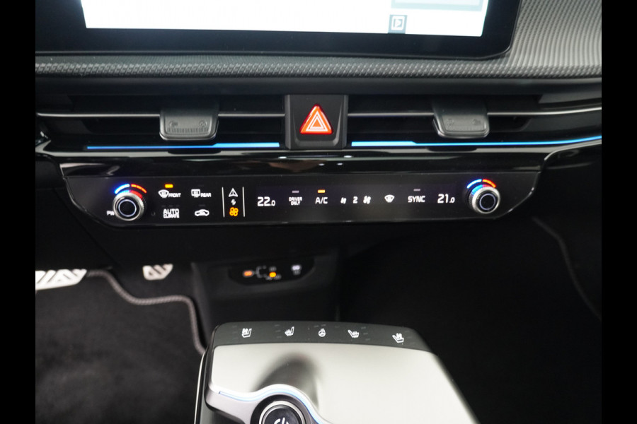 Kia Ev6 GT-Line 84 kWh - Navigatie - LED Koplampen - Stoelverkoeling - Climate Control - Adaptief Cruise Control - Lichtmetalen Velgen - Fabrieksgarantie Tot 2031