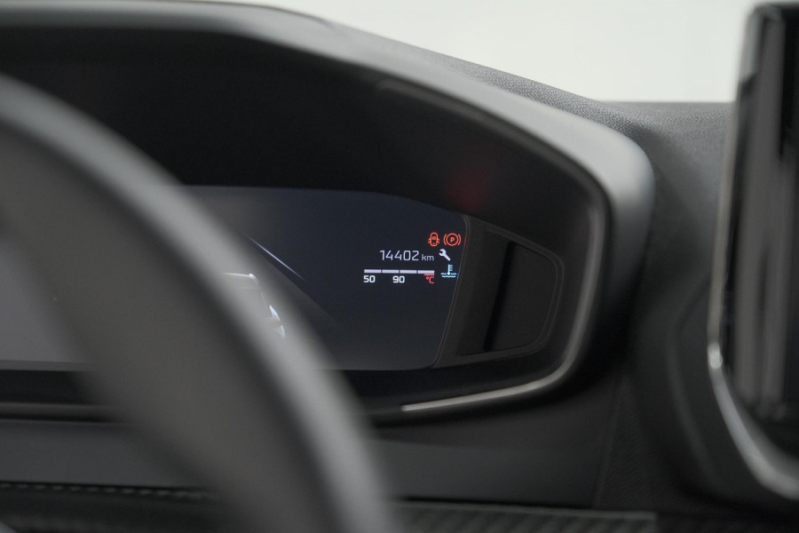 Peugeot 2008 PureTech 100 Allure | Apple Carplay | Parkeersensoren | Climate Control | Cruise Control