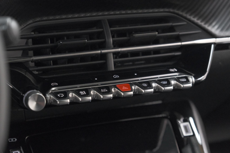 Peugeot 2008 PureTech 100 Allure | Apple Carplay | Parkeersensoren | Climate Control | Cruise Control