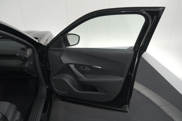Peugeot 2008 PureTech 100 Allure | Apple Carplay | Parkeersensoren | Climate Control | Cruise Control