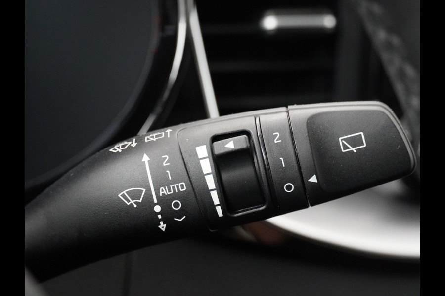 Kia Xceed 1.5 T-GDi DynamicPlusLine Airco - Apple Carplay/Android Auto - Cruise Control - Dodehoekdetectie - Navigatie - Fabrieksgarantie tot 03-2031