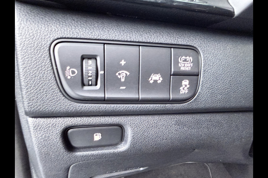 Kia Niro 1.6 GDi Hybrid DynamicLine Apple Carplay/Android Auto - Cruise Control - Climate Control - Navigatiesysteem - 12 Maanden Bovag Garantie