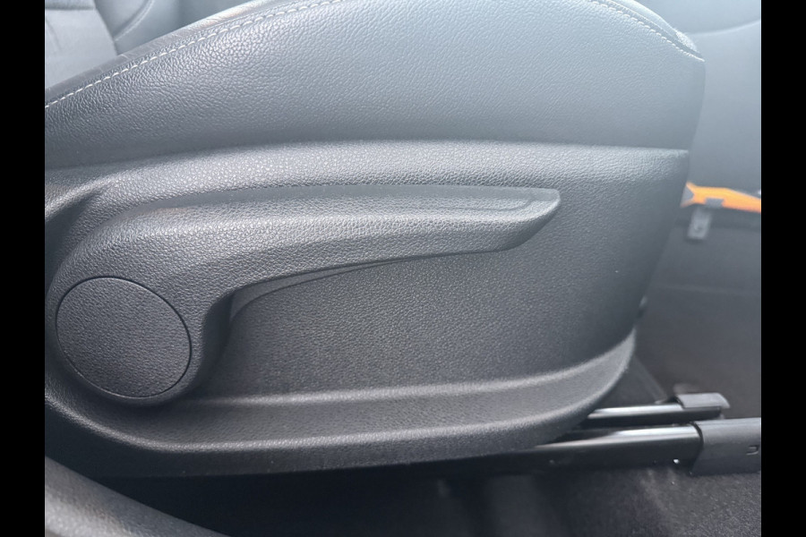Kia Niro 1.6 GDi Hybrid DynamicLine Apple Carplay/Android Auto - Cruise Control - Climate Control - Navigatiesysteem - 12 Maanden Bovag Garantie