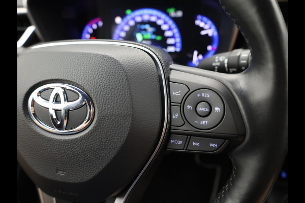 Toyota Corolla Touring Sports 1.8 Hybrid Dynamic | Keyless | Trekhaak | Stuur & Stoel verwarming | Prijs Rijklaar!!