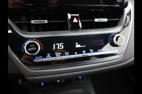 Toyota Corolla Touring Sports 1.8 Hybrid Dynamic | Keyless | Trekhaak | Stuur & Stoel verwarming | Prijs Rijklaar!!