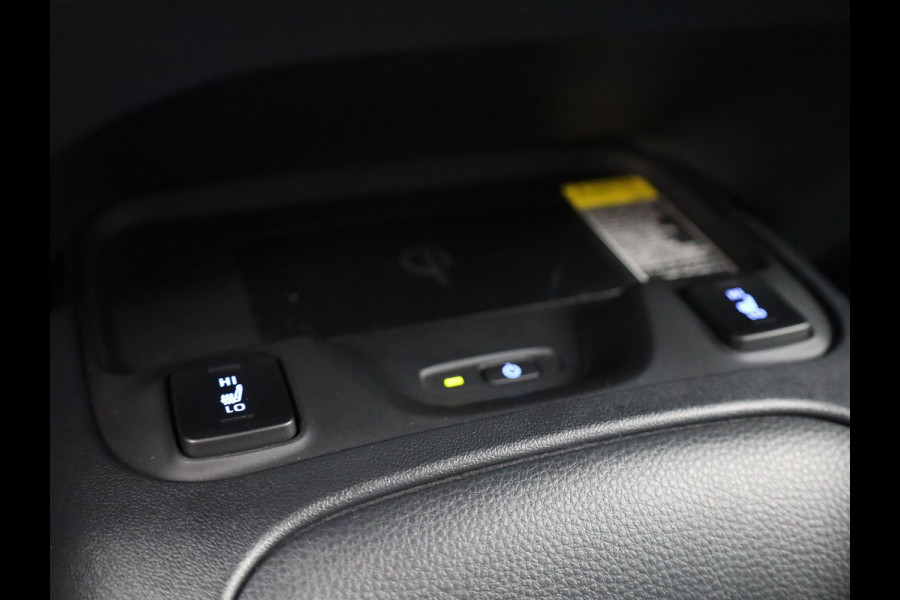 Toyota Corolla Touring Sports 1.8 Hybrid Dynamic | Keyless | Trekhaak | Stuur & Stoel verwarming | Prijs Rijklaar!!