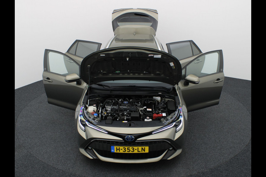 Toyota Corolla Touring Sports 1.8 Hybrid Dynamic | Keyless | Trekhaak | Stuur & Stoel verwarming | Prijs Rijklaar!!