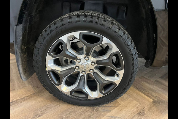 Dodge Ram 1500 5.7 V8 4x4 Crew Cab Longhorn|NAP|HUD|PANO|LUCHTVERING|