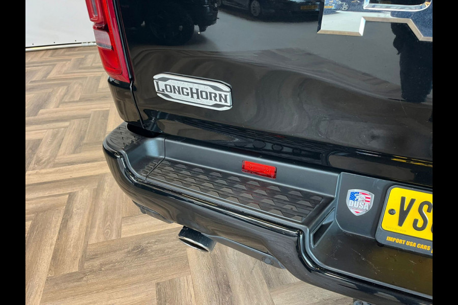 Dodge Ram 1500 5.7 V8 4x4 Crew Cab Longhorn|NAP|HUD|PANO|LUCHTVERING|