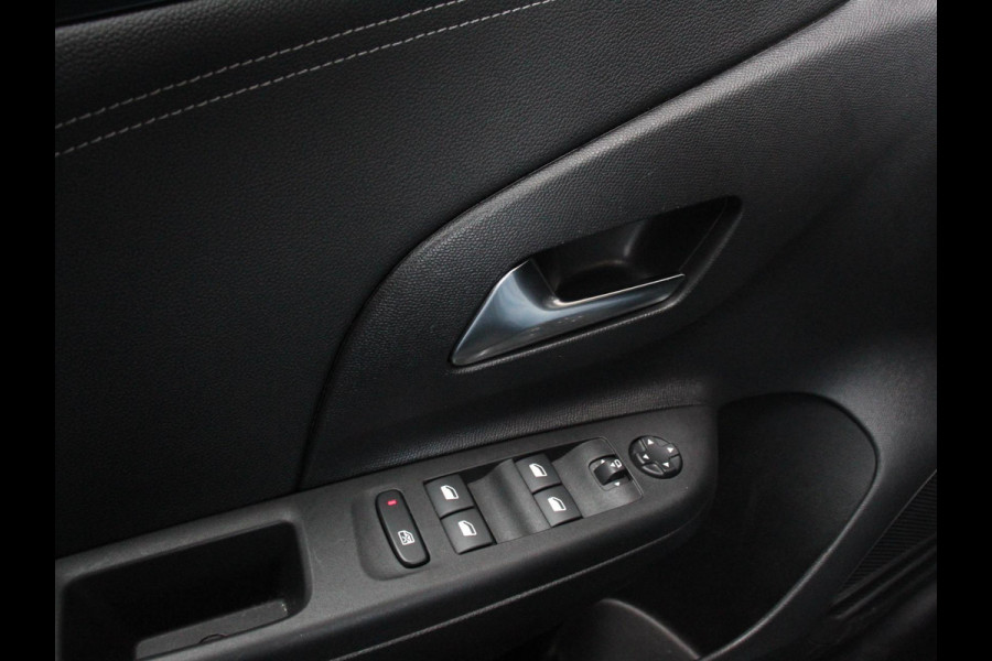 Opel Corsa 1.2 Turbo 100pk Automaat GS Navigatie Apple Carplay/Android Auto Digitale Cockpit Camera Parkeer sensoren Airco