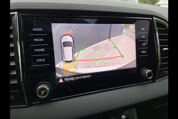 Škoda Karoq 1.0 TSI Ambition * Panoramadak * Camera * Adaptieve Cruise Control *