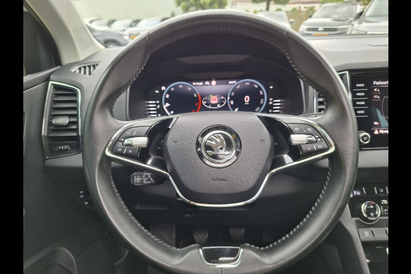 Škoda Karoq 1.0 TSI Ambition * Panoramadak * Camera * Adaptieve Cruise Control *