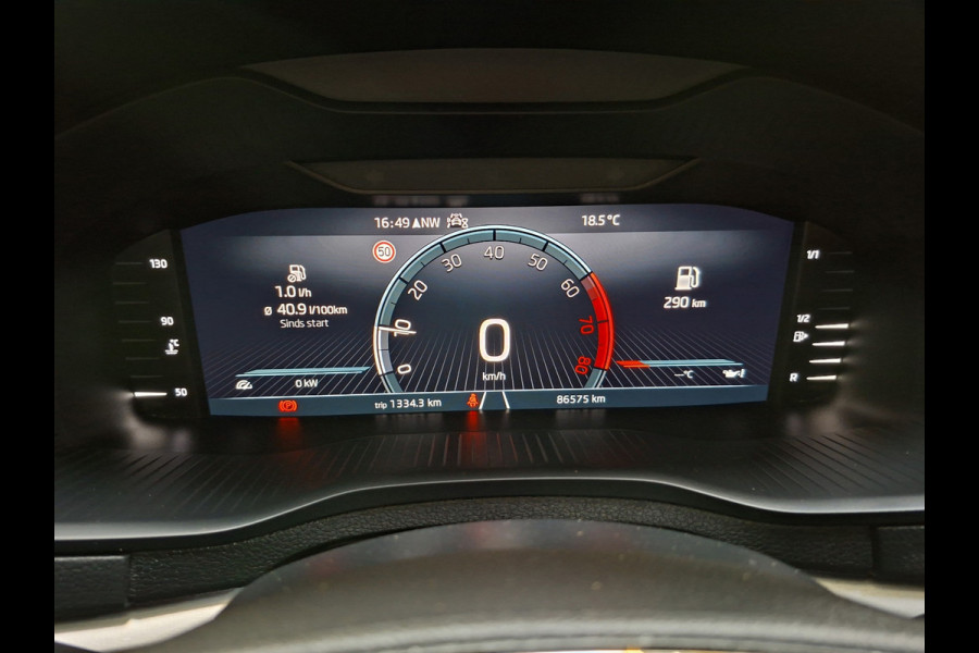 Škoda Karoq 1.0 TSI Ambition * Panoramadak * Camera * Adaptieve Cruise Control *