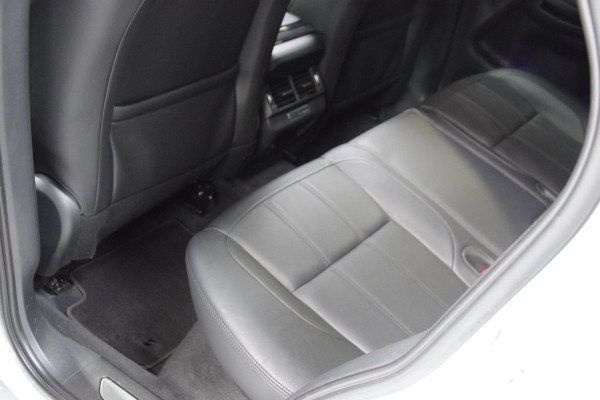 Land Rover Range Rover Evoque 2.0 P200 AWD R-Dynamic Navi|Panoramadak|Leder|Head-up|200pk!|Org.NL|ACC|Dealer Onderhouden