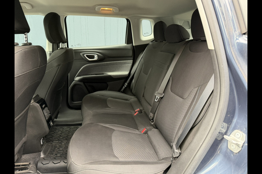 Jeep Compass 1.3T Longitude | Apple/Android CarPlay | Parkeersensoren | Nieuw Binnen, meer foto's volgen!