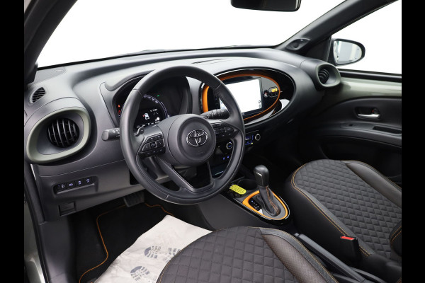 Toyota Aygo X 1.0 VVT-i S-CVT Limited | Vouwdak | Keyless | JBL | Stoel verw. | Camera | Prijs Rijklaar!!