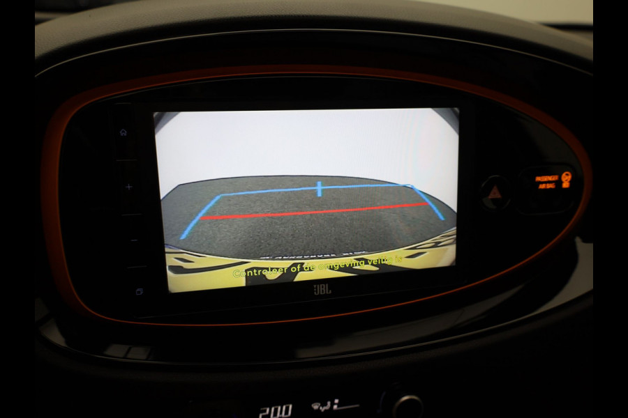 Toyota Aygo X 1.0 VVT-i S-CVT Limited | Vouwdak | Keyless | JBL | Stoel verw. | Camera | Prijs Rijklaar!!